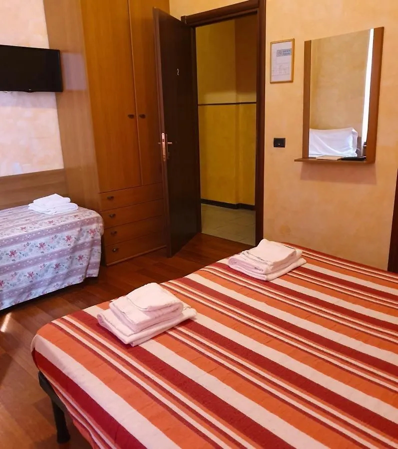 Albergo Leon D'Oro Castel San Giovanni  2*, Castel San Giovanni (Piacenza) Itália